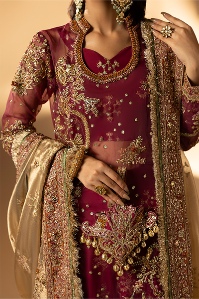 Muntaha | Tabeer Formals | Gulnar