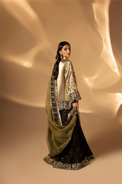 Muntaha | Tabeer Formals | Mehraab