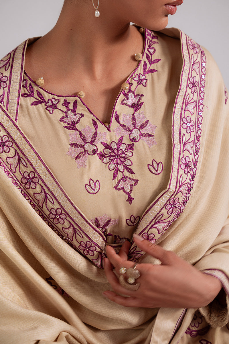 Cross Stitch | Khaddar Linen 25 | FAWN RADIANCE, image 3