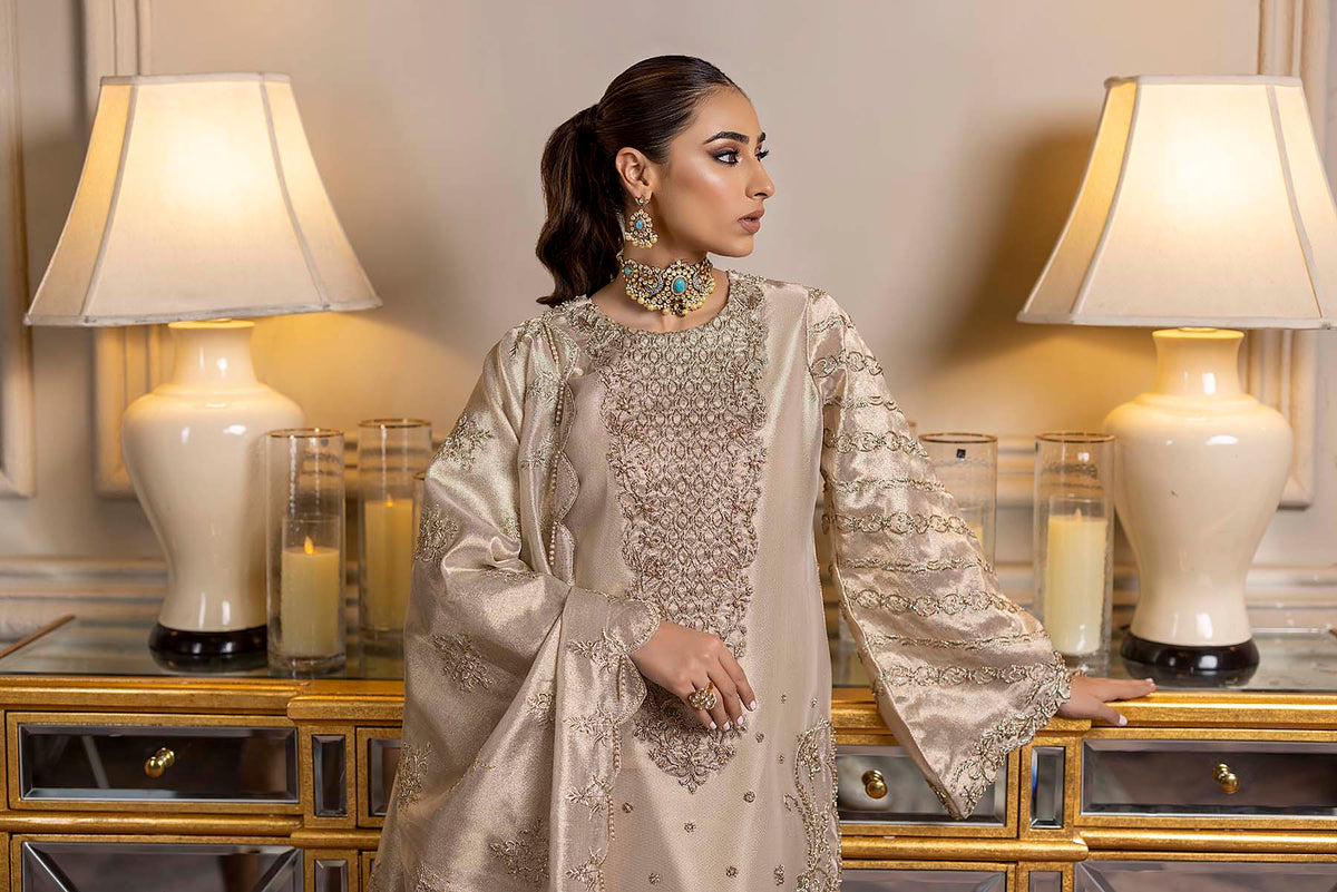 Nuriyaa | Rozanne Formals | Aster -  Nuriyaa Luxury Pret - Original Designer Dress - House of Maryam