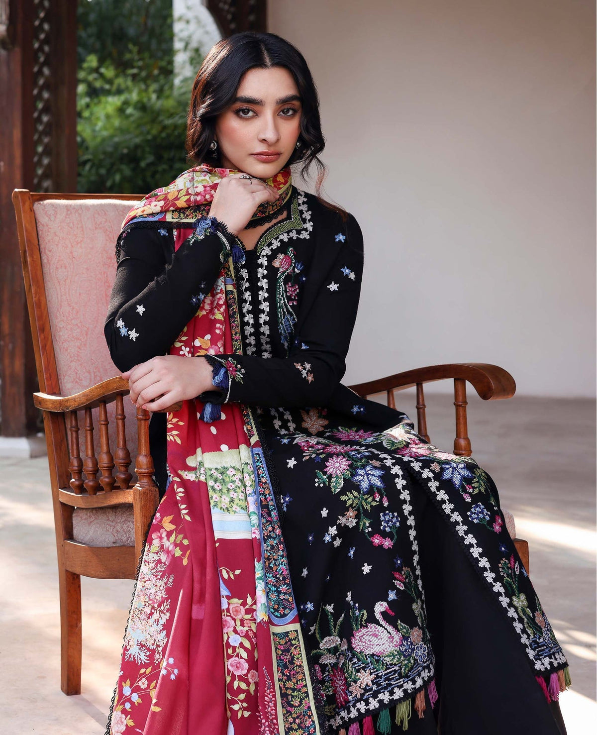 Republic Womenswear | Amaris Luxury Shawl 25 | Aveline-7