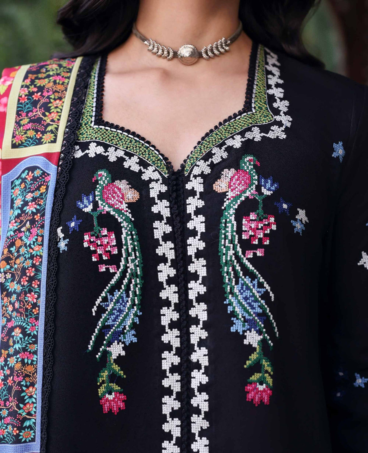 Republic Womenswear | Amaris Luxury Shawl 25 | Aveline-6