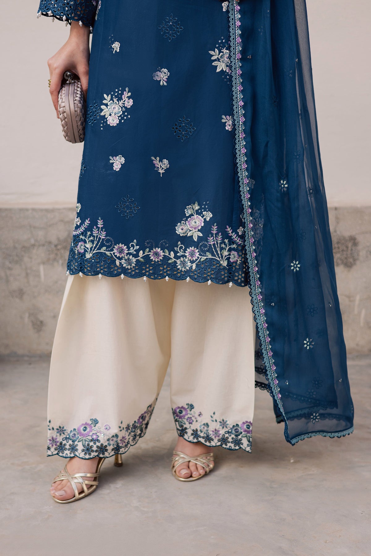 Batik | Feyre Luxury Lawn Eid Edit 26' | Azraaq 3Pc-9