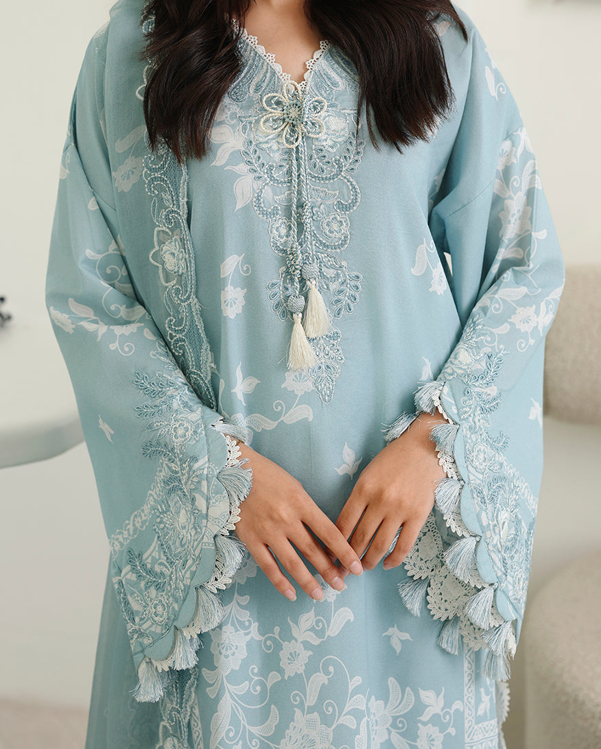 Roheenaz | Petals in Print | Azure Botanica, image 3