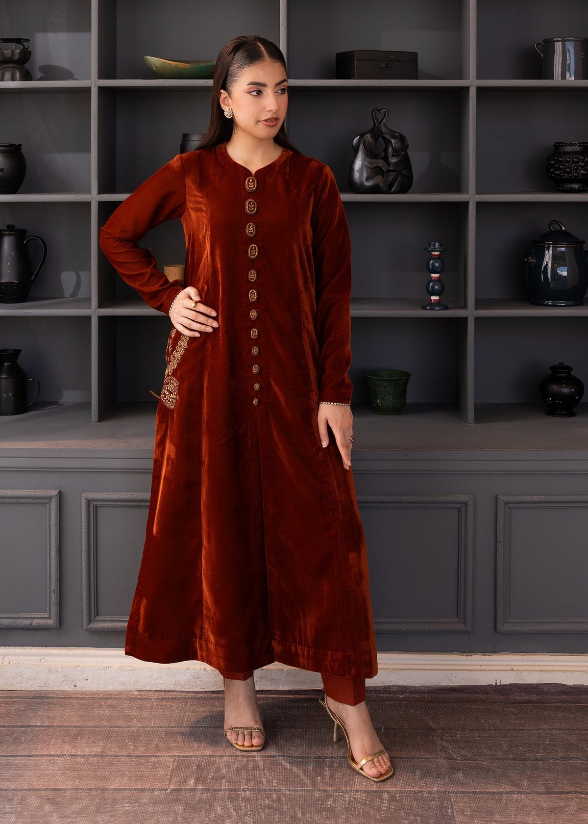 Fozia Khalid | The Velvet Rise 25 | MOCHA LUXE -  Fozia Khalid Ladies Clothes - Original Designer Dress - House of Maryam