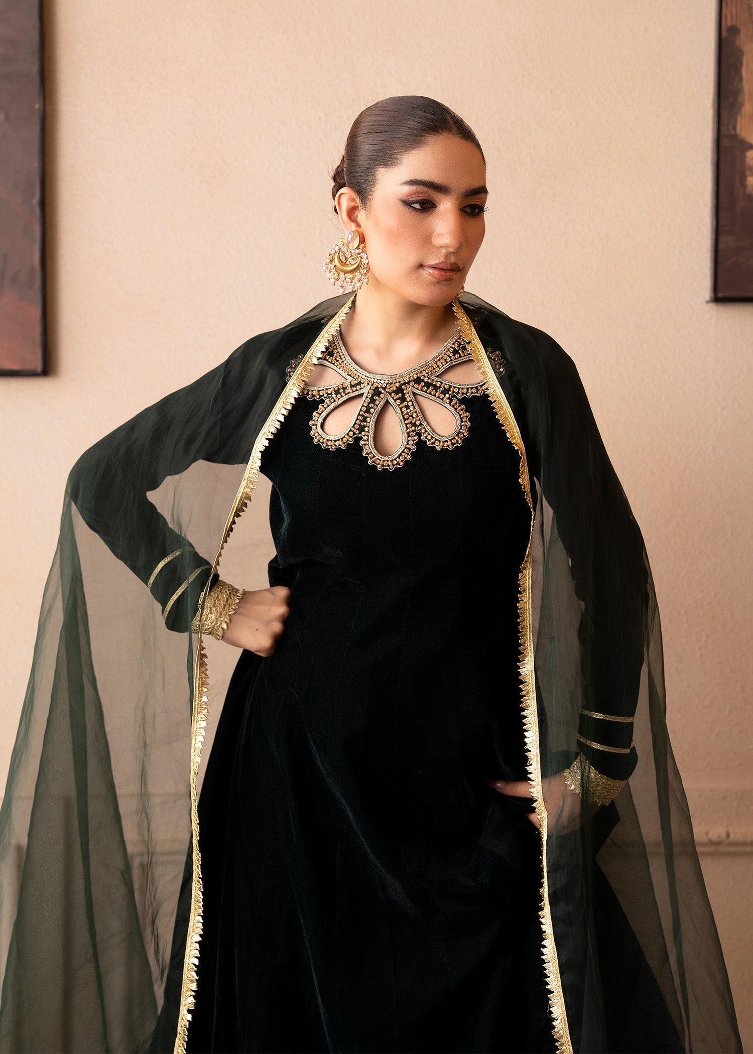 Fozia Khalid | The Velvet Rise 25 | EMERALD VEIL -  Fozia Khalid Ladies Clothes - Original Designer Dress - House of Maryam