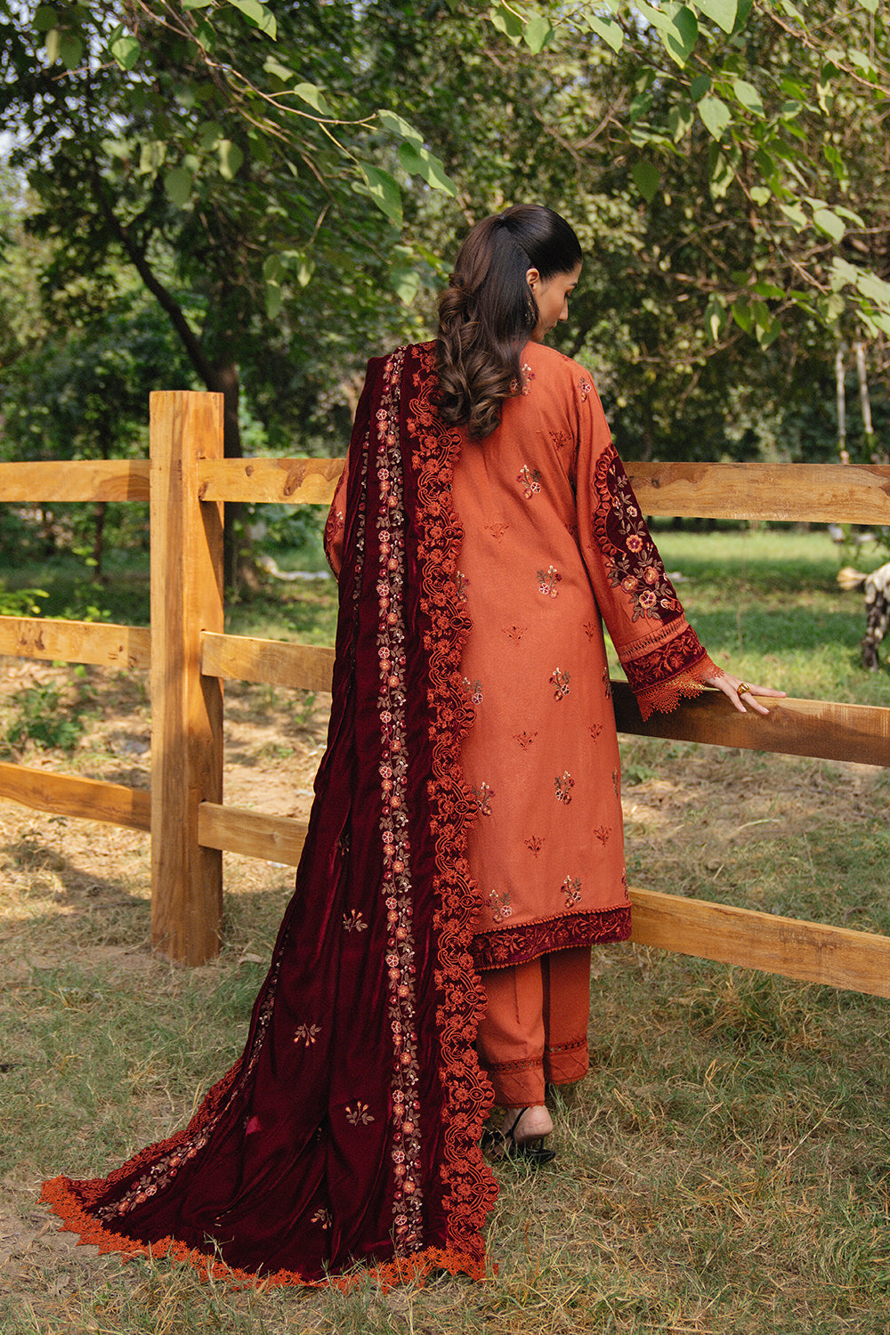 Saira Rizwan | Winter 2024 | CIRO-SRW24-10 -  Saira Rizwan Ladies Clothes - Original Designer Dress - House of Maryam
