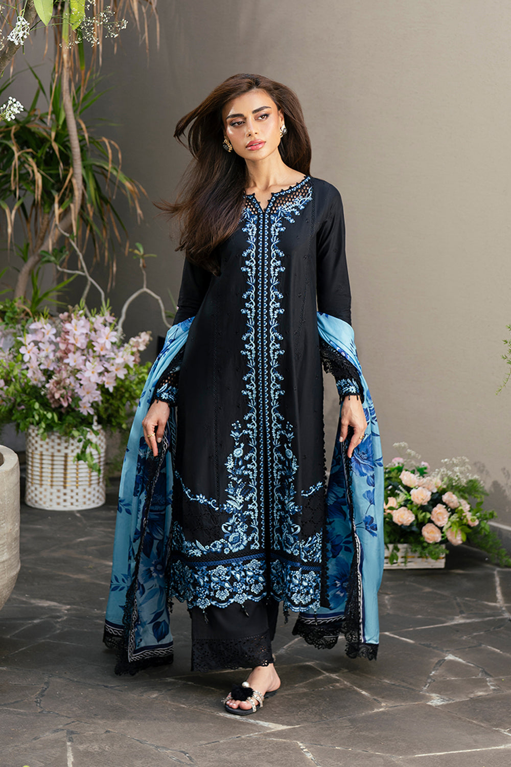 Azure | Luxury Lawn 26 | Black Amour, image 2
