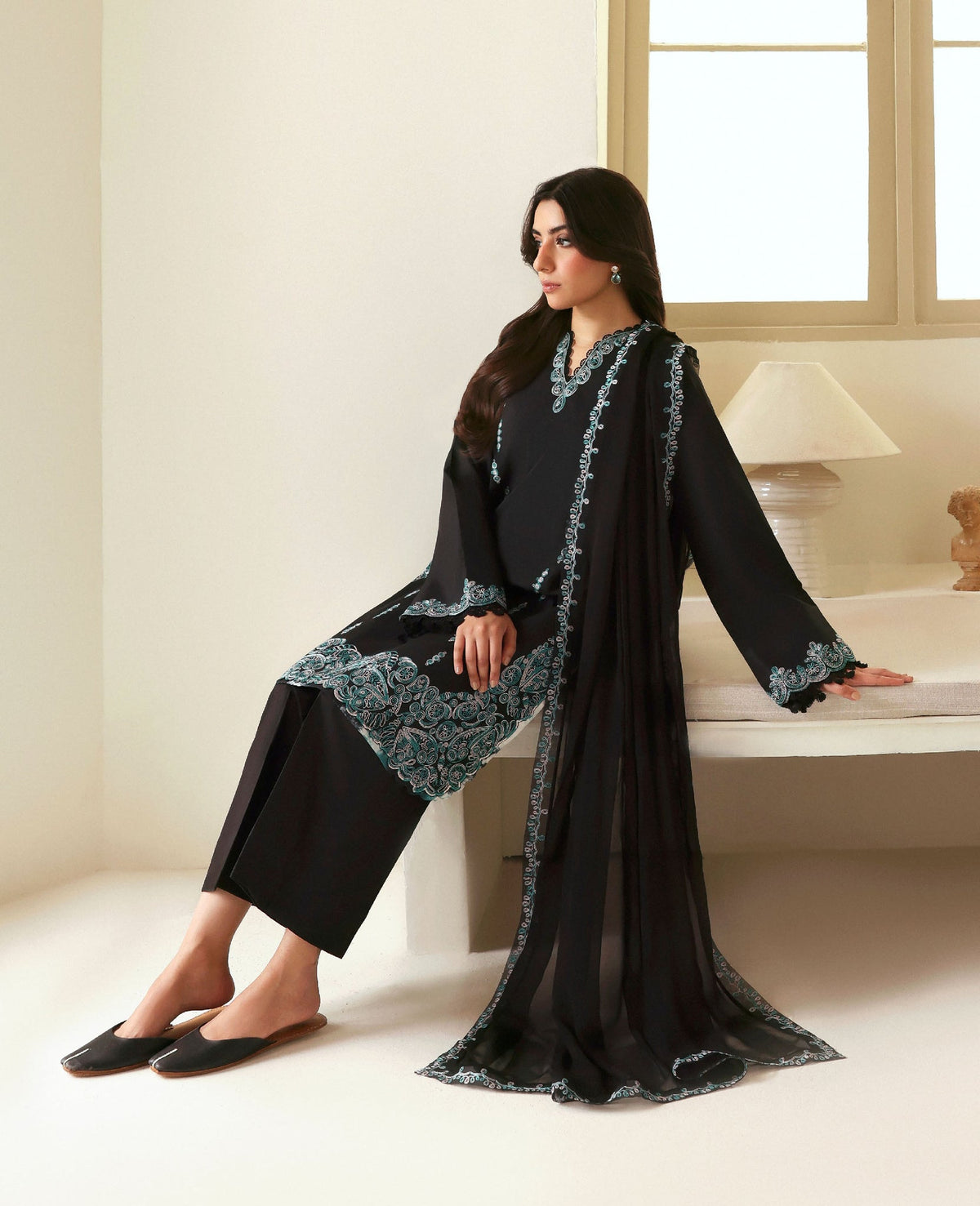 Republic Womenswear | Basics Pre Fall 25 | Noire-6