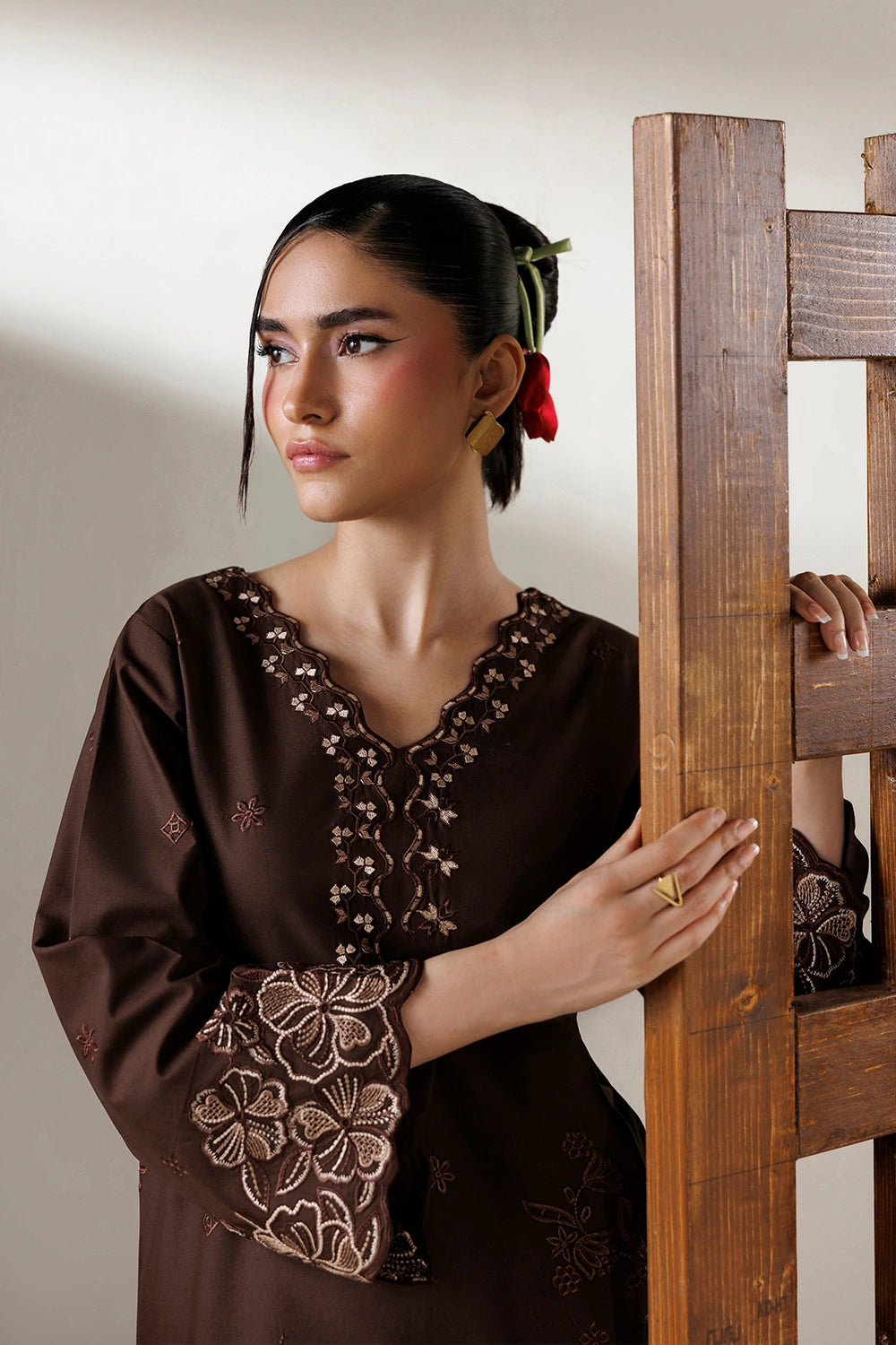 Azure | Chic Essentials |Brown Sugar-6