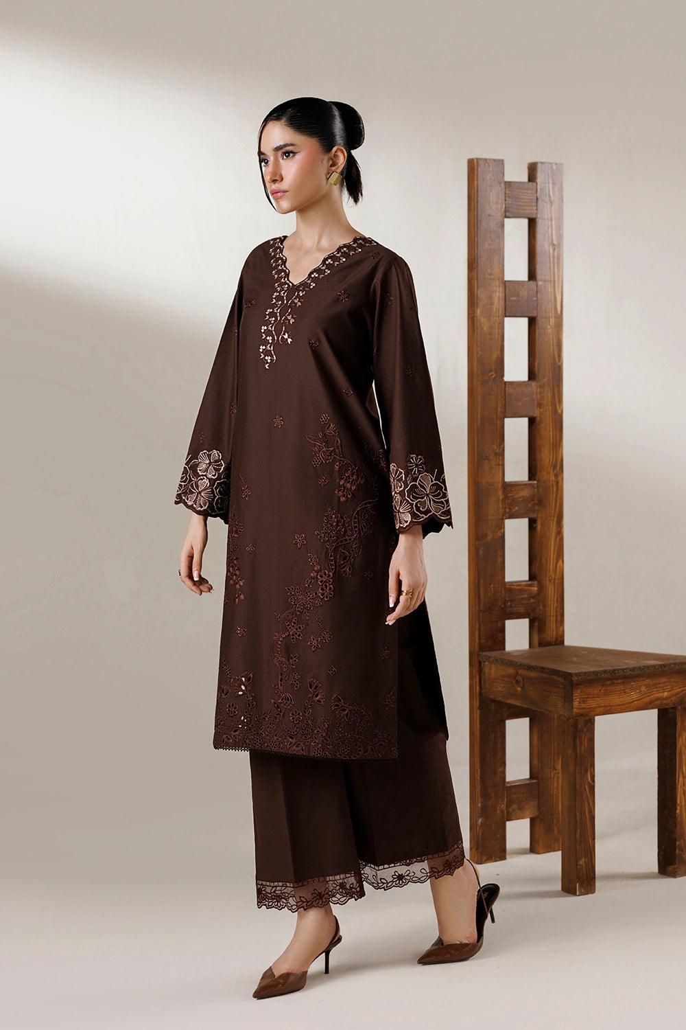 Azure | Chic Essentials |Brown Sugar-3
