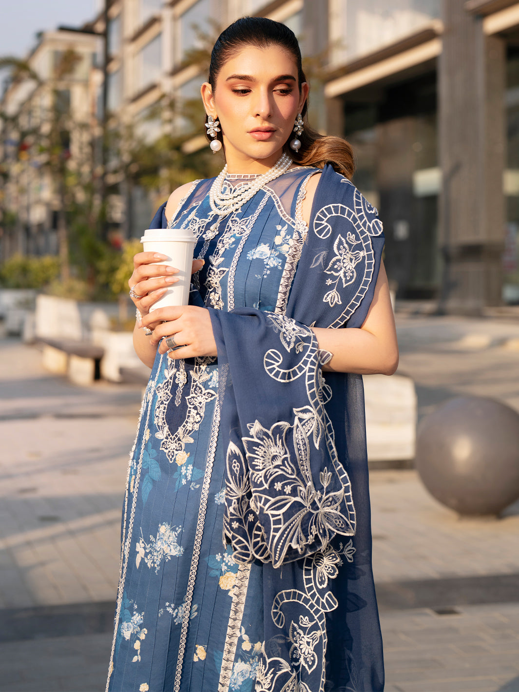 Mahnur | Broadway Luxury Lawn 26 | BW - 003, image 3