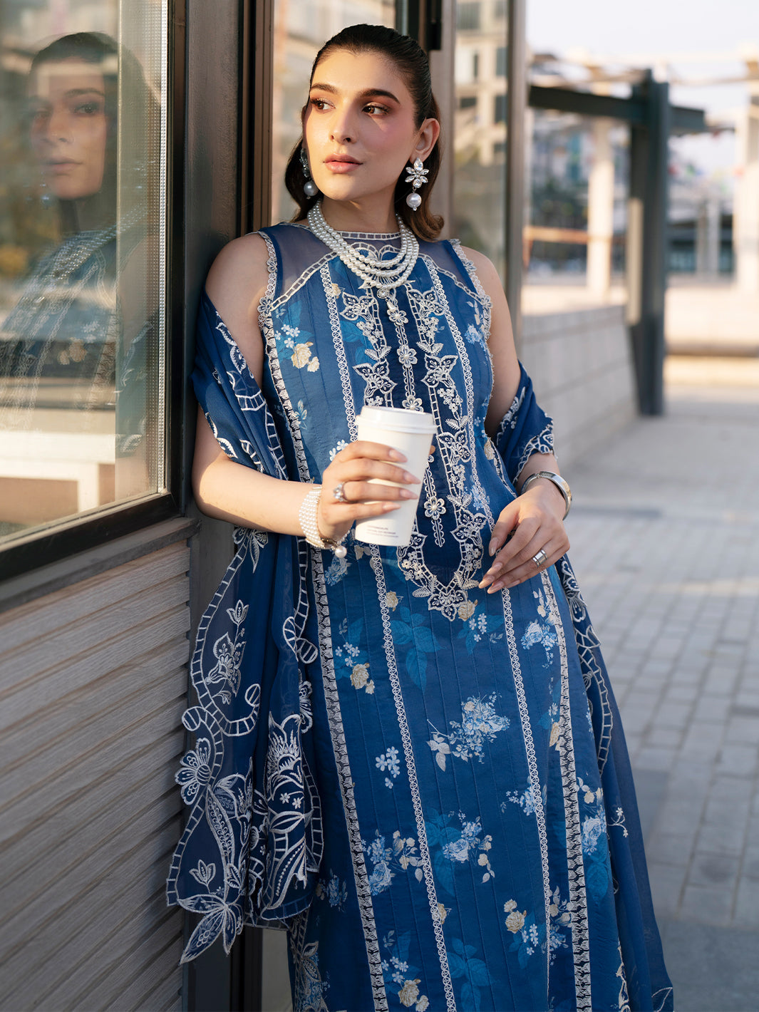 Mahnur | Broadway Luxury Lawn 26 | BW - 003, image 4
