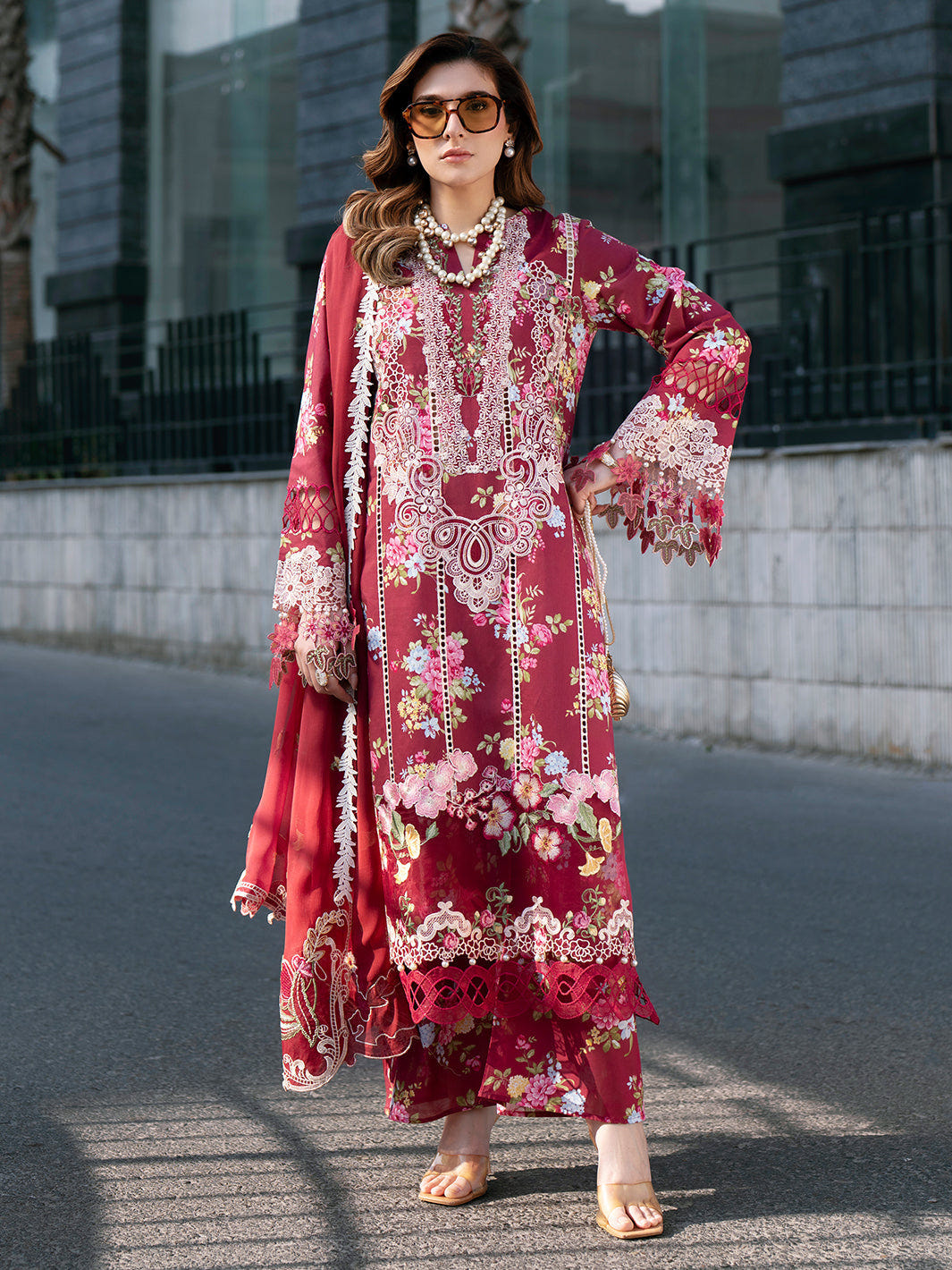 Mahnur | Broadway Luxury Lawn 26 | BW - 011
