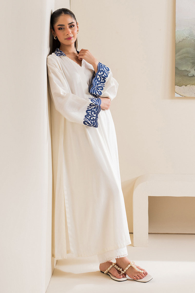 Cross Stitch | Basic Pret | Vanilla Mint Embelished Linen Shirt, image 3