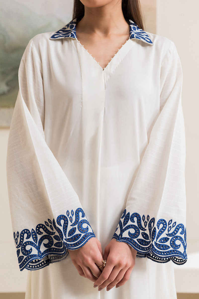 Cross Stitch | Basic Pret | Vanilla Mint Embelished Linen Shirt