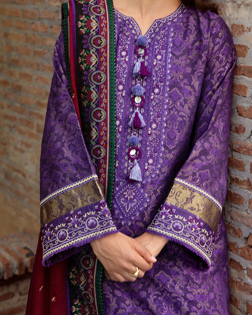 Mushq | Winter Broadway 25 | Bella Terra, image 4