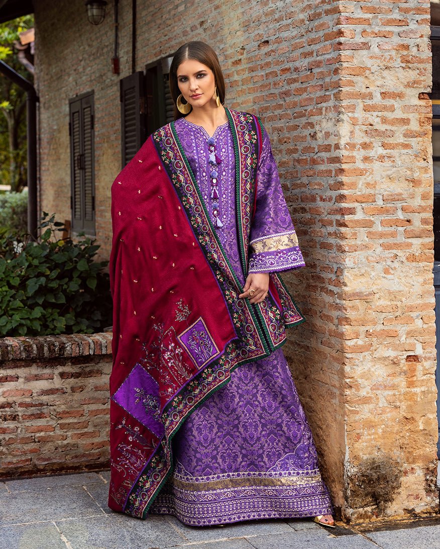 Mushq | Winter Broadway 25 | Bella Terra, image 2