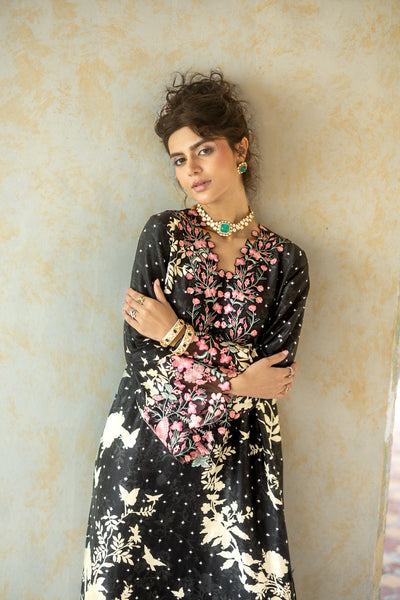 Zainab Chottani | Summer Edition 26 | Black Charm Kaftan