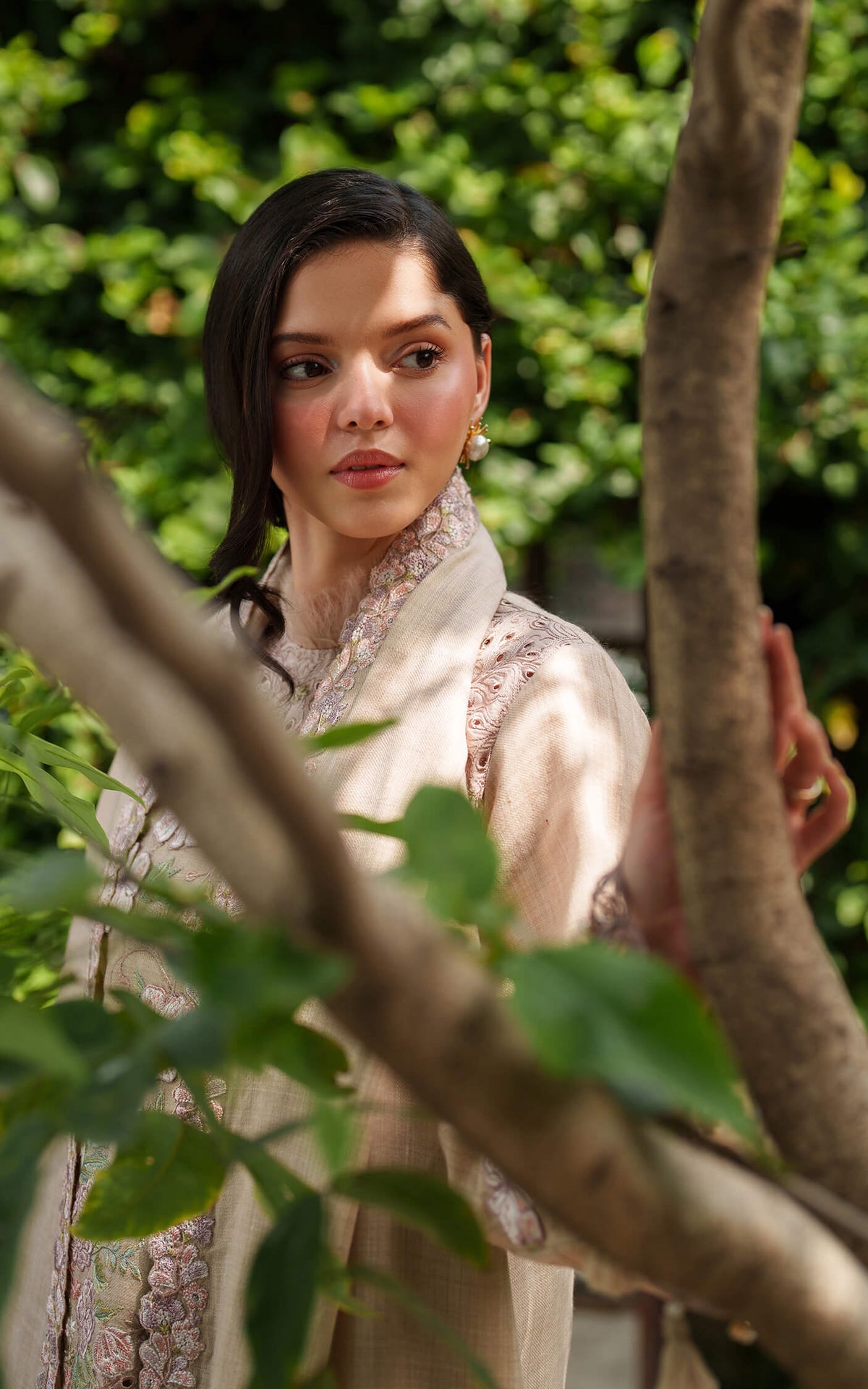 Asifa and Nabeel | Pashmina Luxe 25 | Blanc LWC25-03, image 7