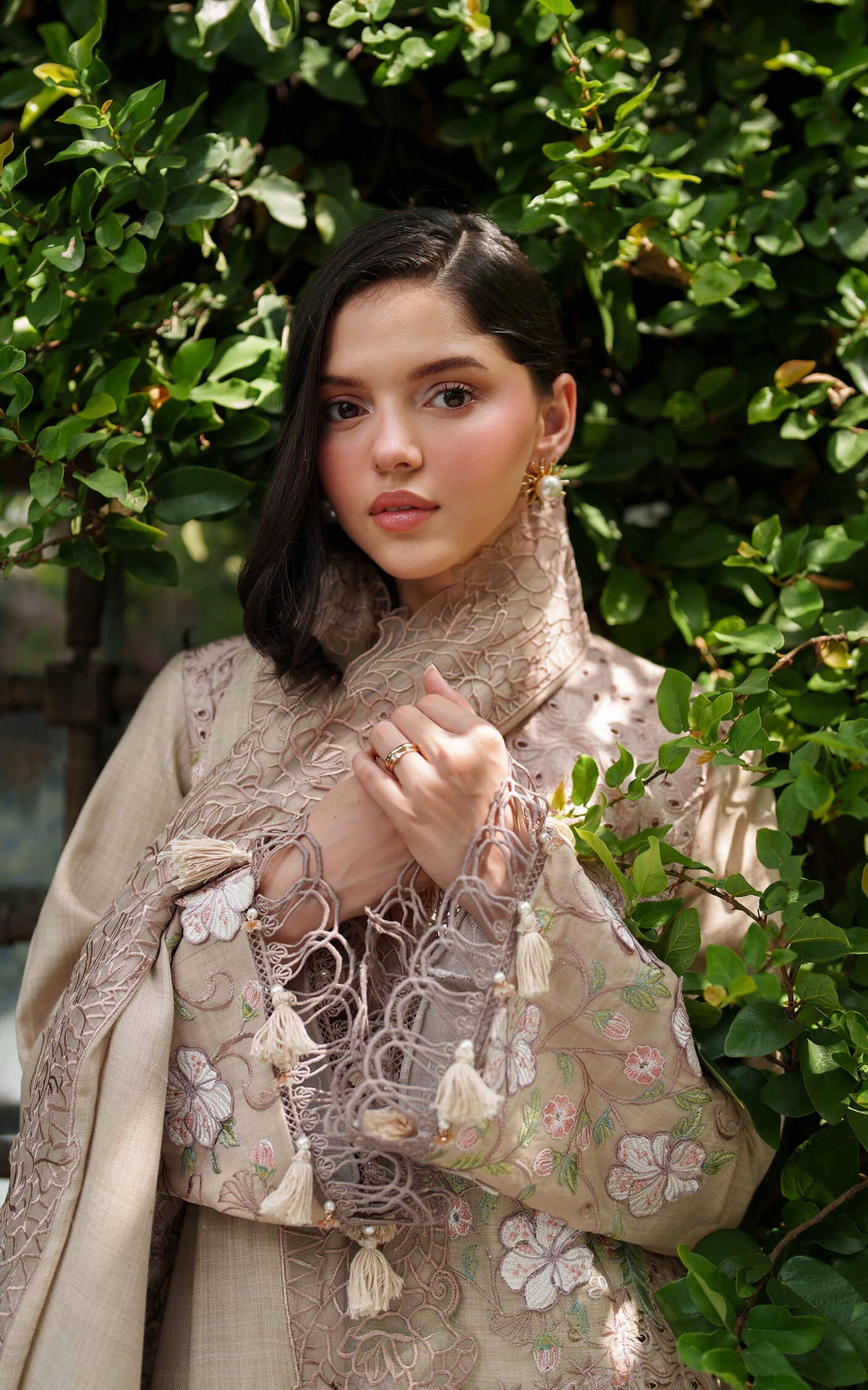 Asifa and Nabeel | Pashmina Luxe 25 | Blanc LWC25-03-8