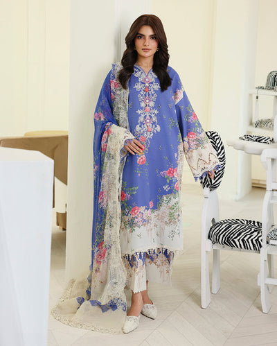 Roheenaz | Petals in Print | Bloom Portrait