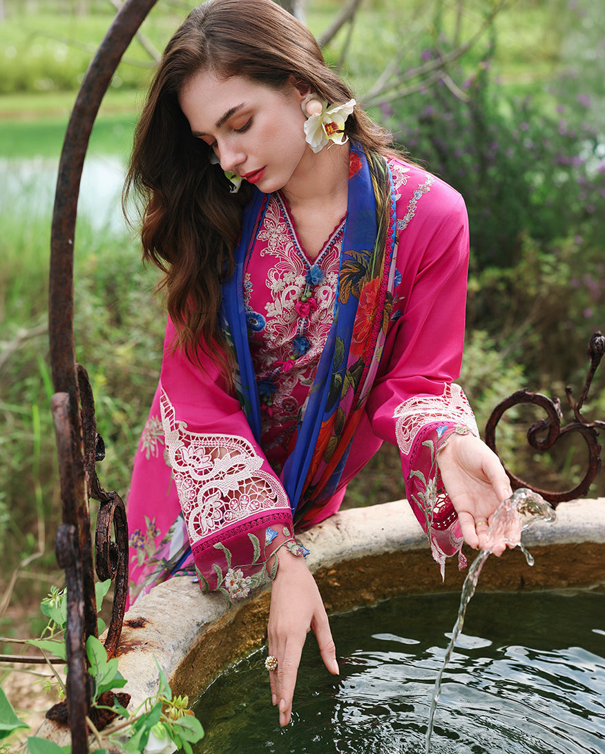 Mushq | The Secret Garden Lawn | Bloomveil-6