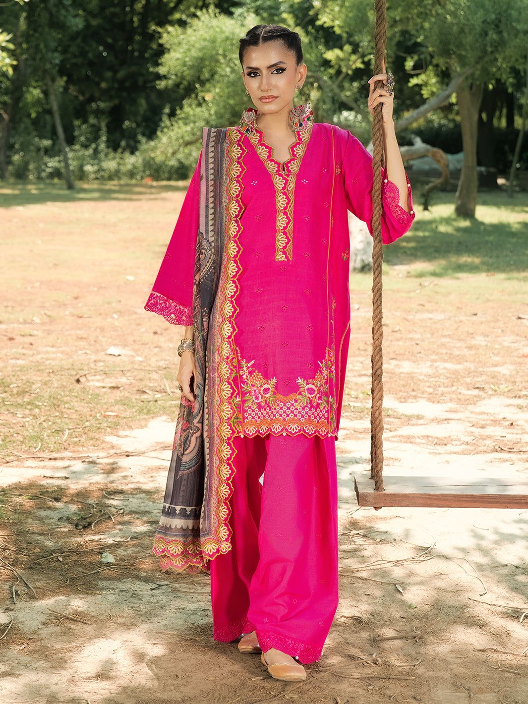 Hemstitch | The Garden Lawn | Blush Petal