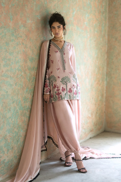 Zainab Chottani | Summer Edition 26 | Blush Serenade Balloon