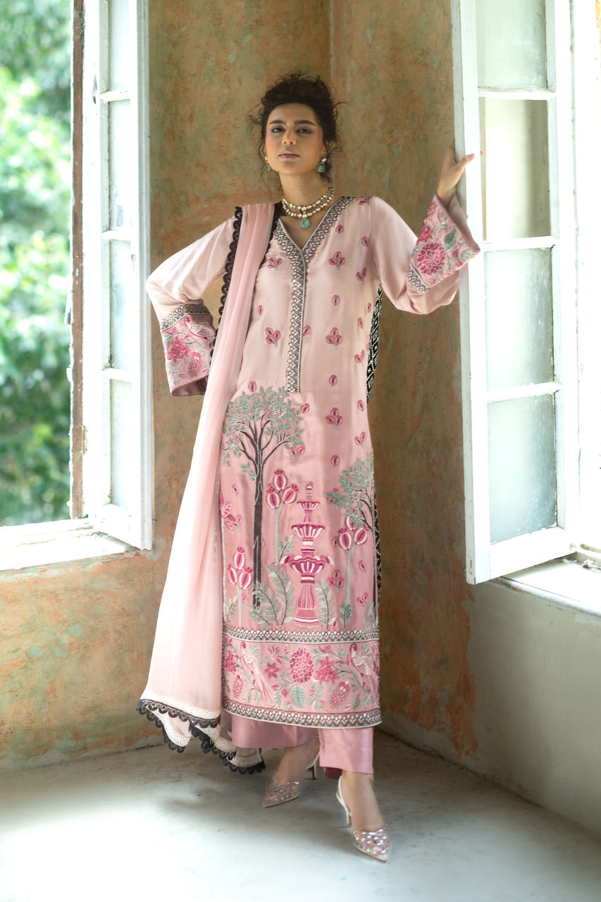 Zainab Chottani | Summer Edition 26 | Blush Serenade Long Shirt-1