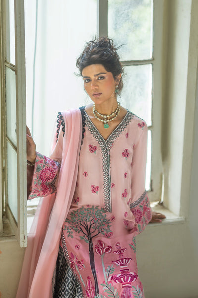 Zainab Chottani | Summer Edition 26 | Blush Serenade Long Shirt