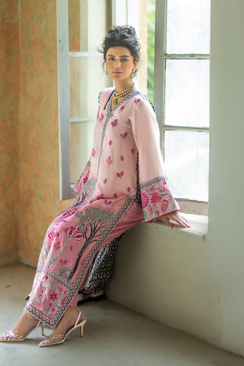 Zainab Chottani | Summer Edition 26 | Blush Serenade Long Shirt, image 6