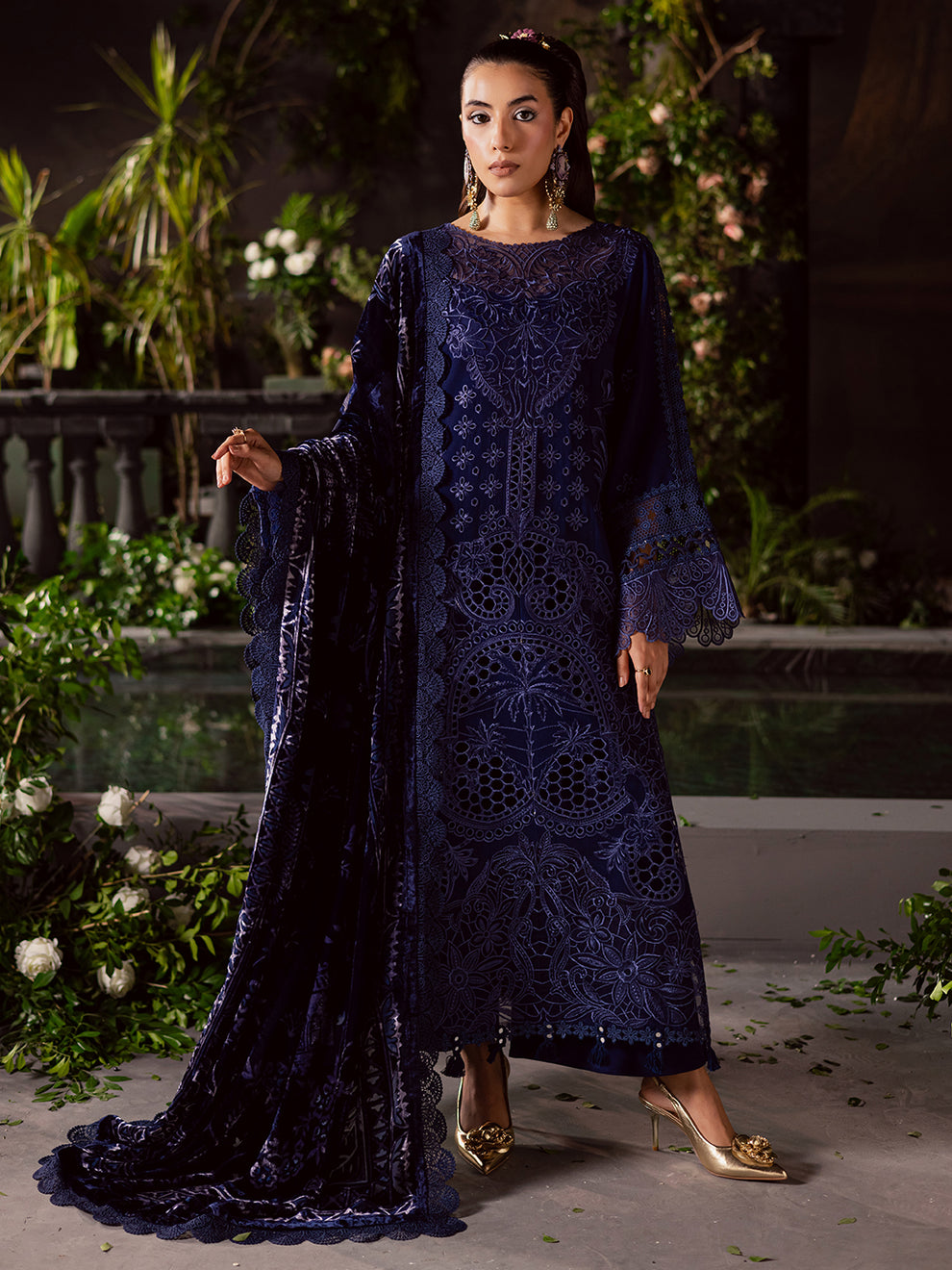 Mahnur | Amelia Luxury Winter 25 | CK-005  Kotrai