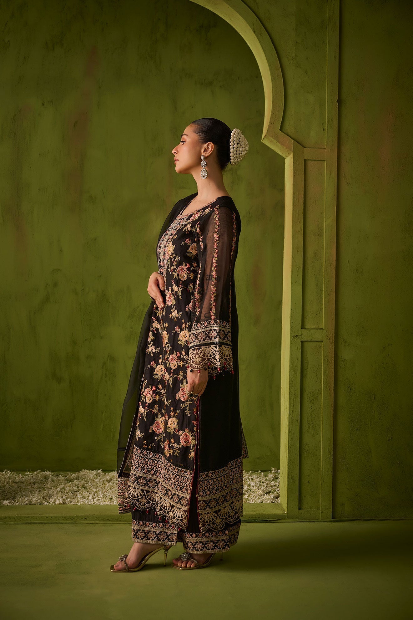 Dhanak | Festive Formals | SS24DU-3192 BLACK 3Pcs by Designer Dhanak - House of Maryam - Pakistani Designer Ethnic Wear in {{ shop.shopifyCountryName }}