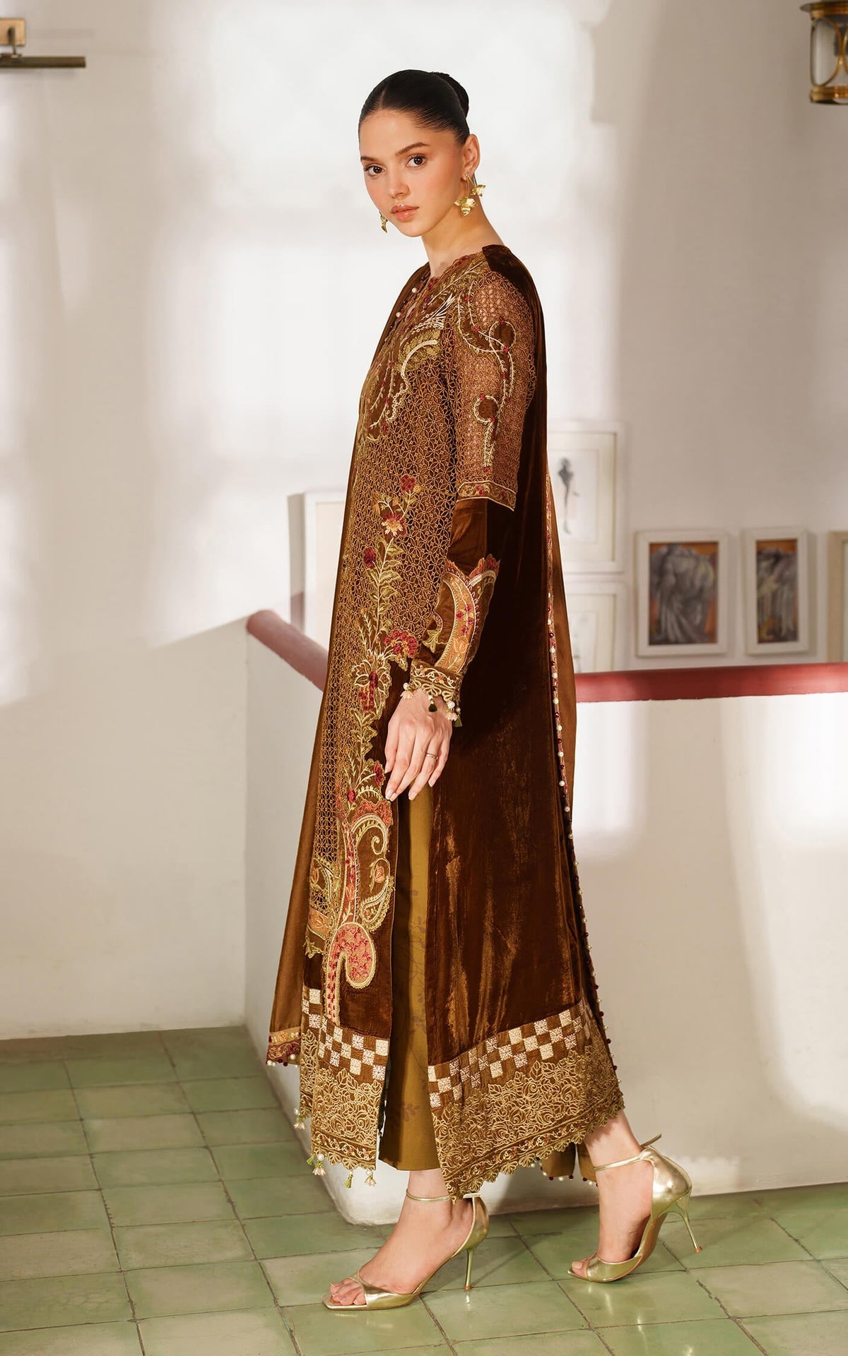 Asifa and Nabeel | Pashmina Luxe 25 |Cedar LWC25-08-8