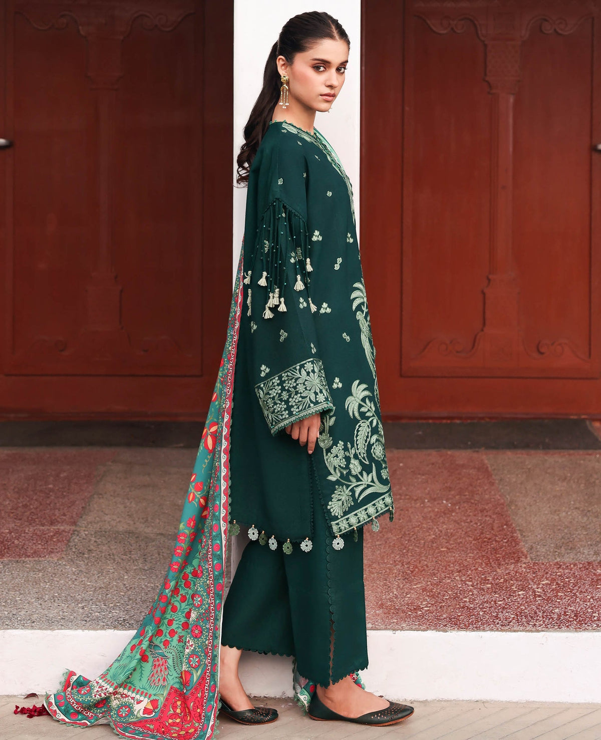 Republic Womenswear | Amaris Luxury Shawl 25 | Celeste-3