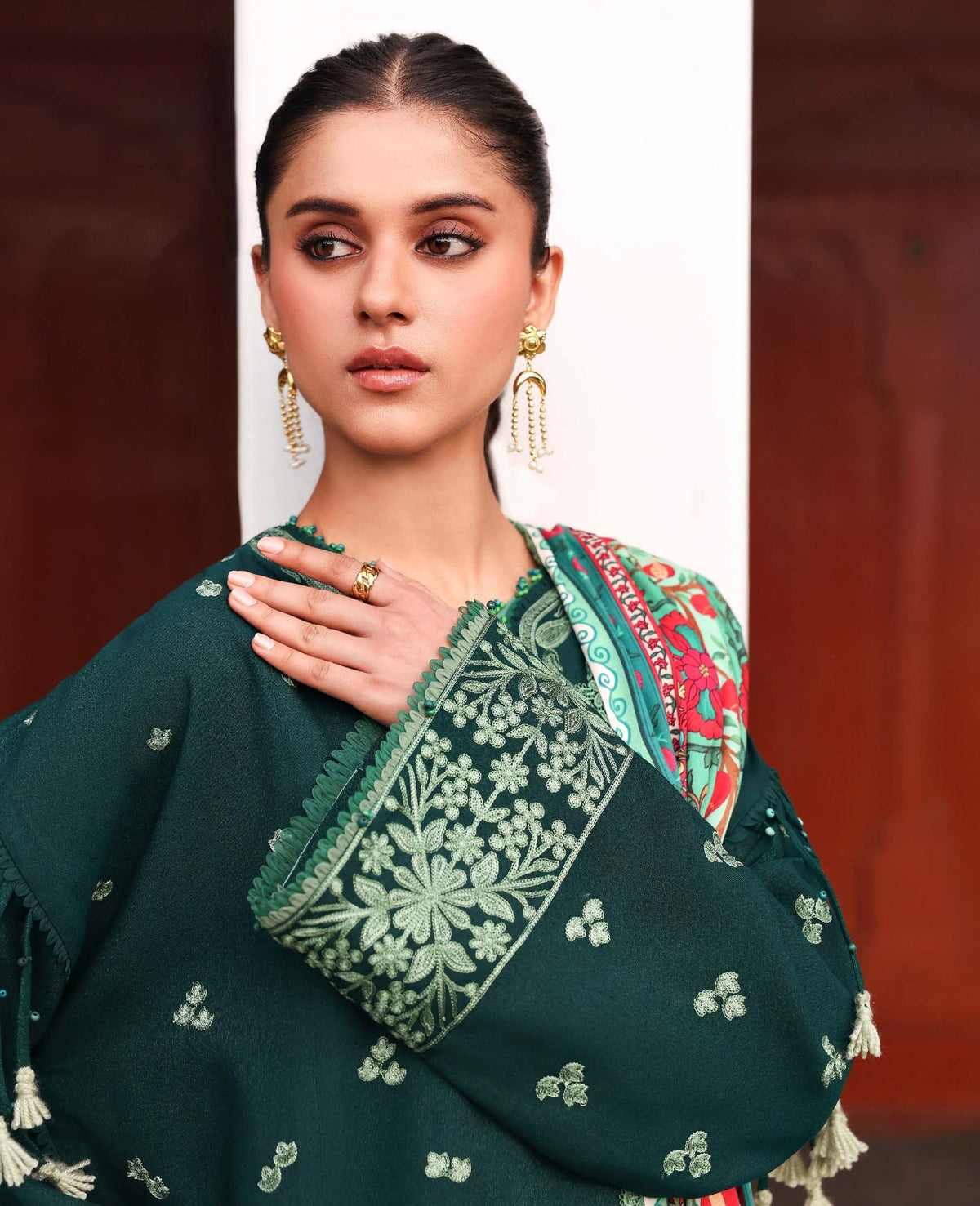 Republic Womenswear | Amaris Luxury Shawl 25 | Celeste-4