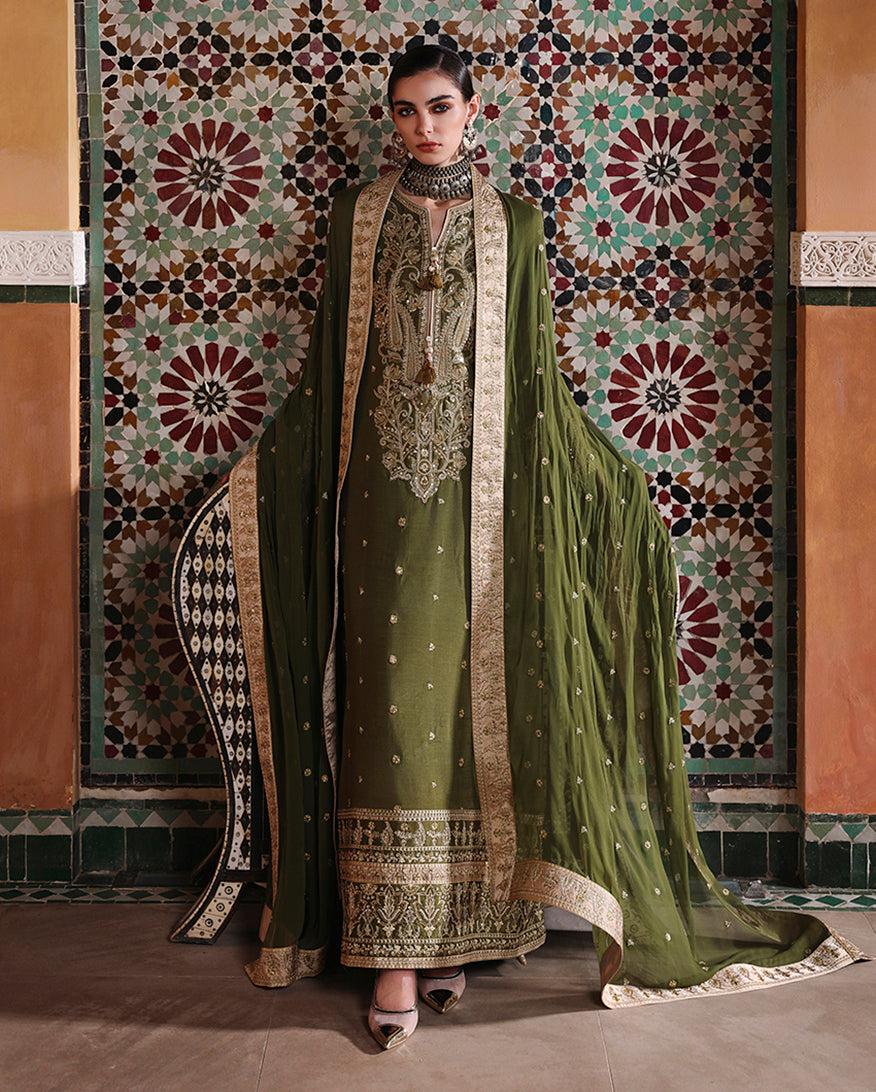Mushq | Nuvera Rawsilk | Celestia Crown, image 2