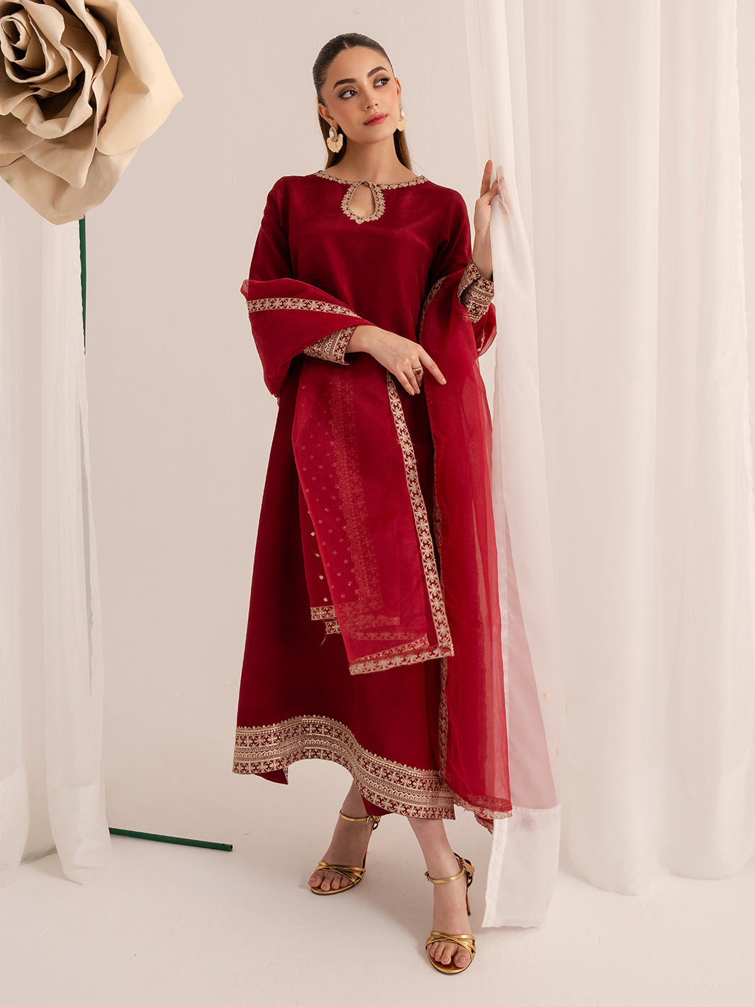 Izel | The Silk Chapter | Cherie, image 2