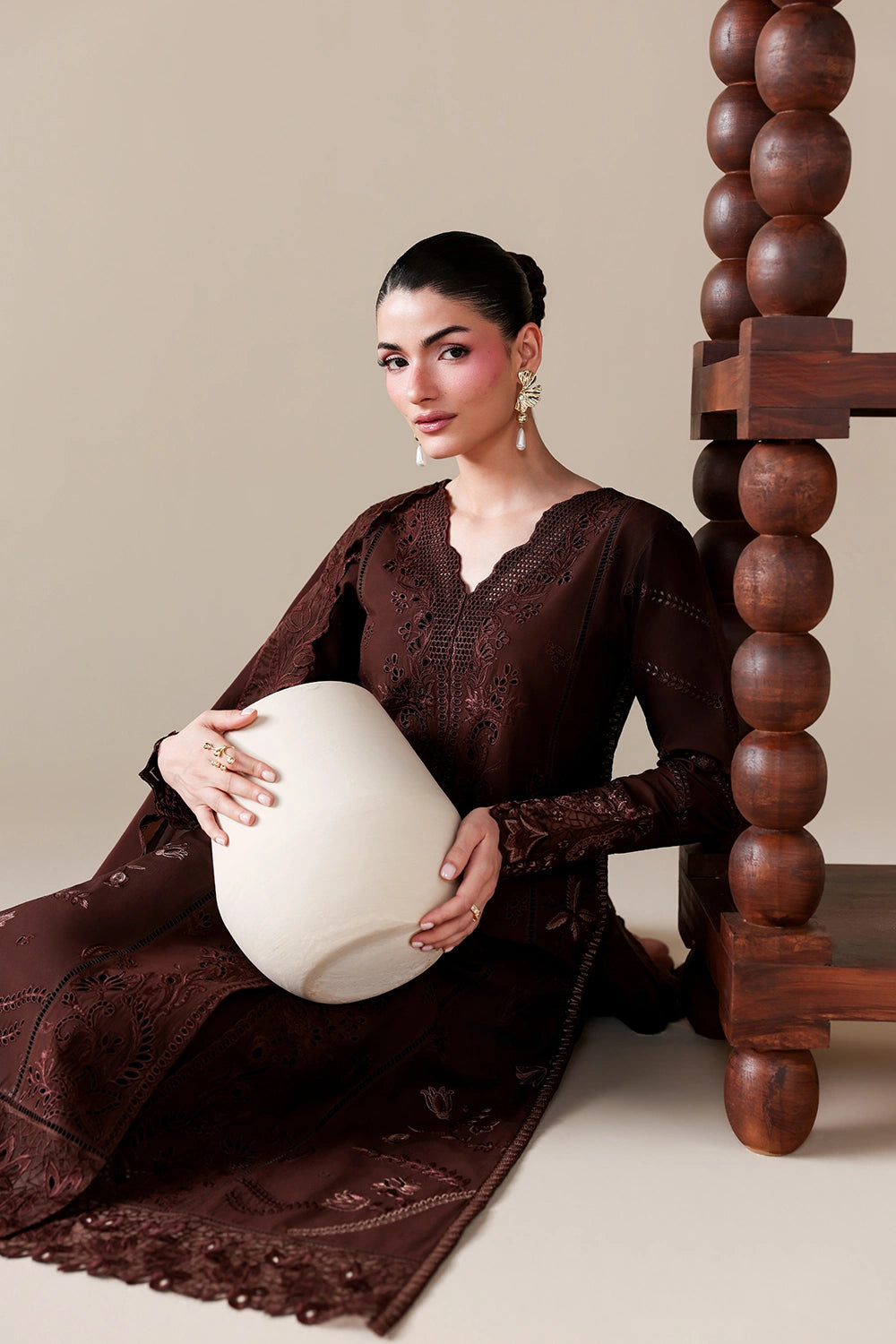 Azure | Luxury Lawn 26 | Cinnamon, image 4