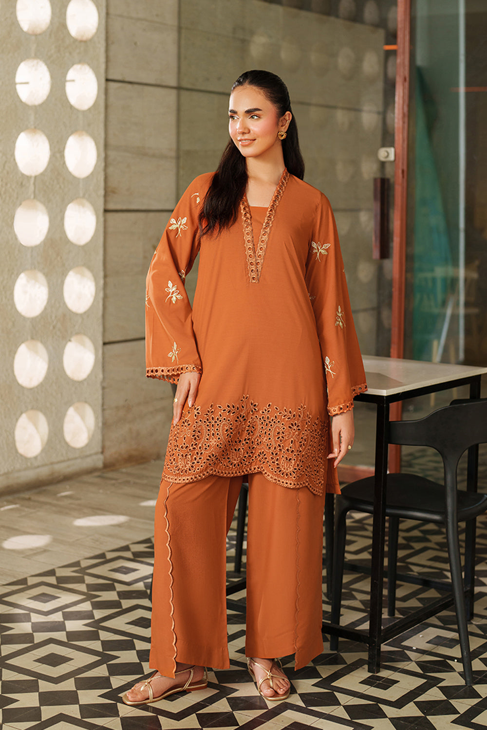 Azure | Chic Essentials | Clay Crush-3