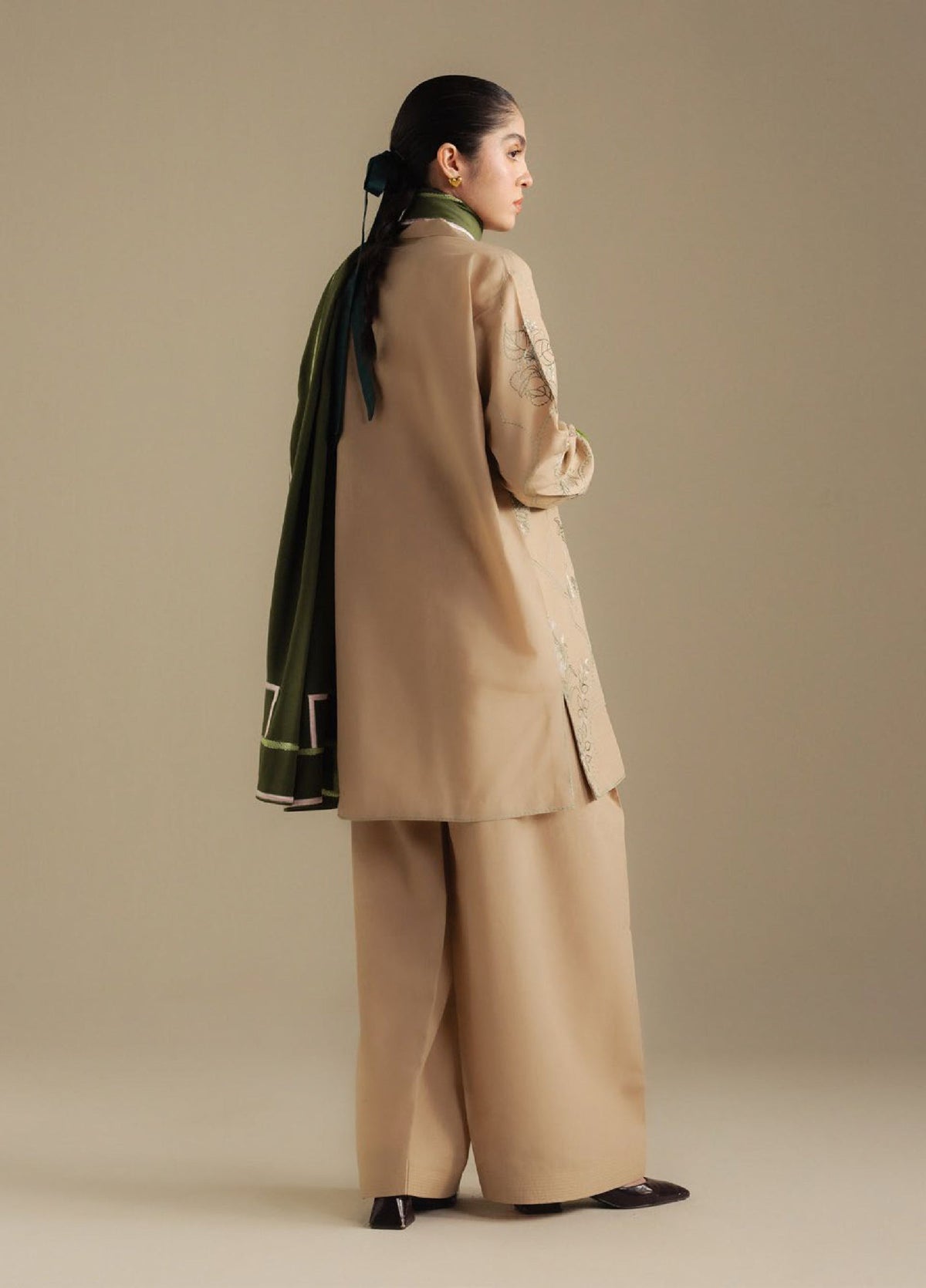 Zara Shahjahan | Coco Winter 25 | Amber-1A, image 2