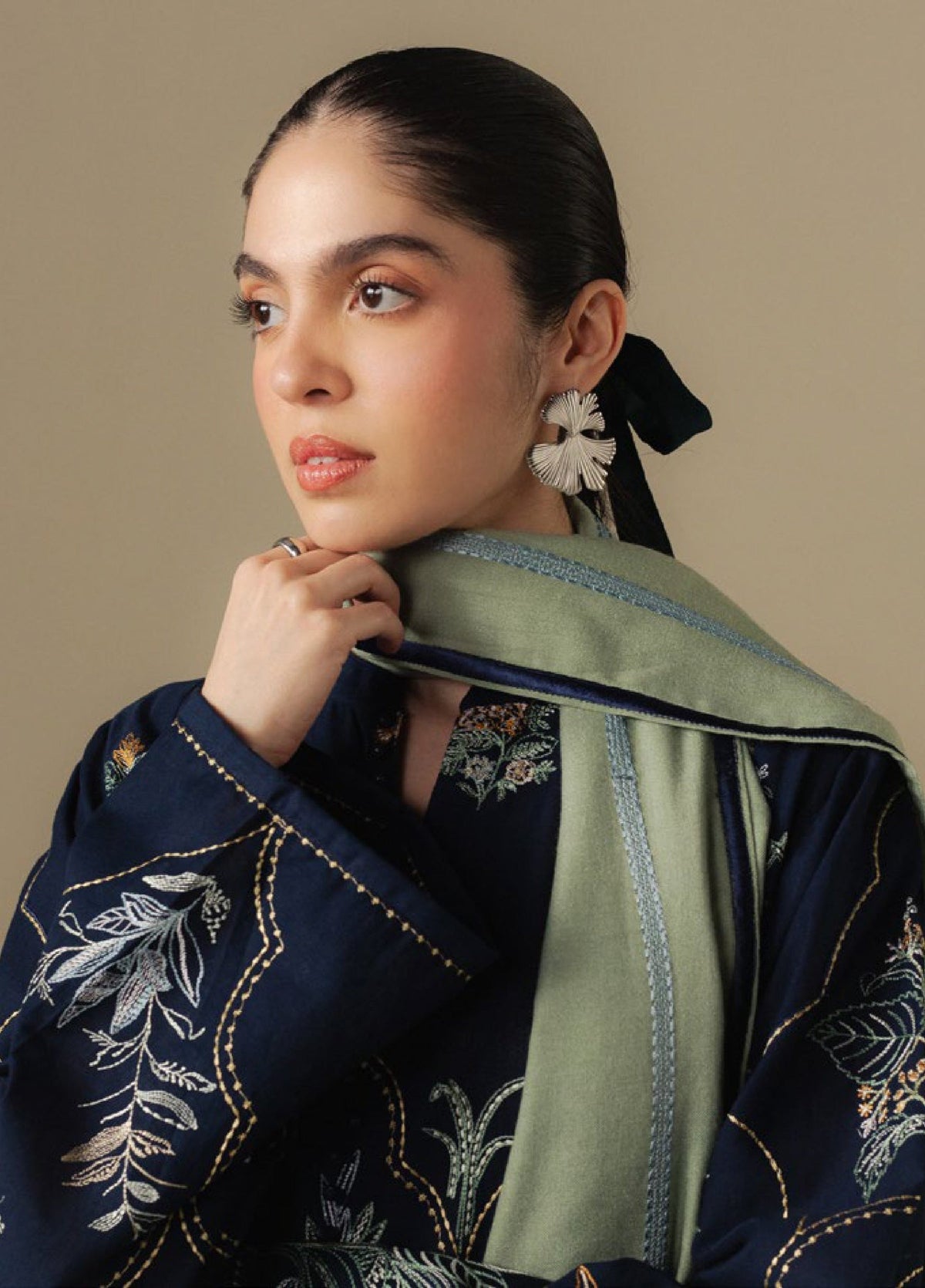 Zara Shahjahan | Coco Winter 25 | Amber-1B-3
