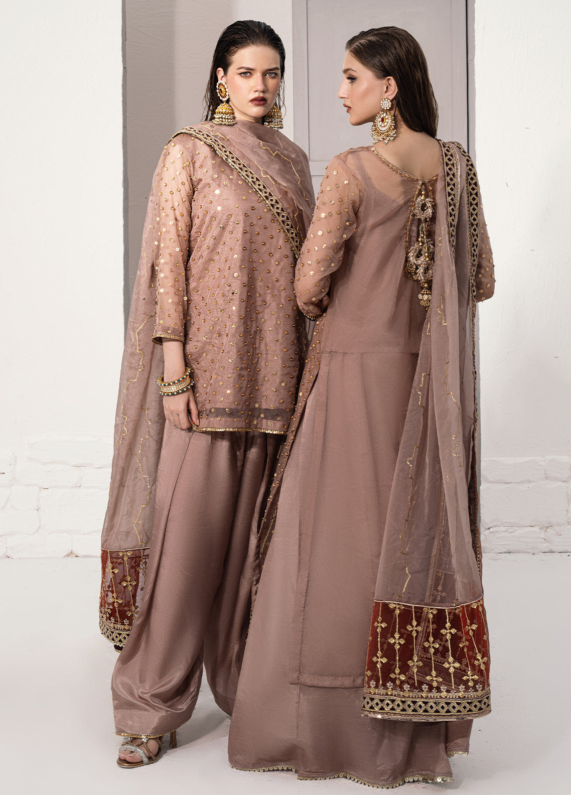Sahane | Savoir Luxury Formals | CT-140001 Lirio - Savoir -  Sahane Formal - Original Designer Dress - House of Maryam