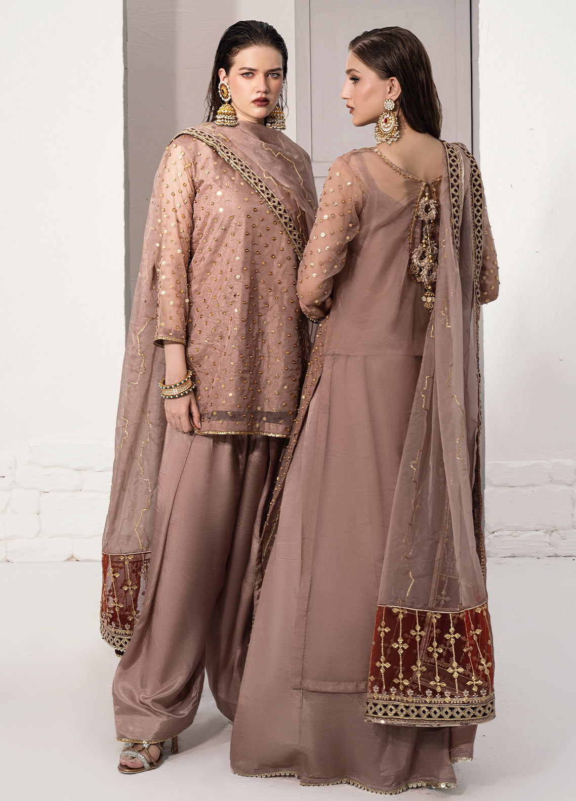 Sahane | Savoir Luxury Formals | CT-140001 Lirio - Savoir -  Sahane Formal -  House of Maryam