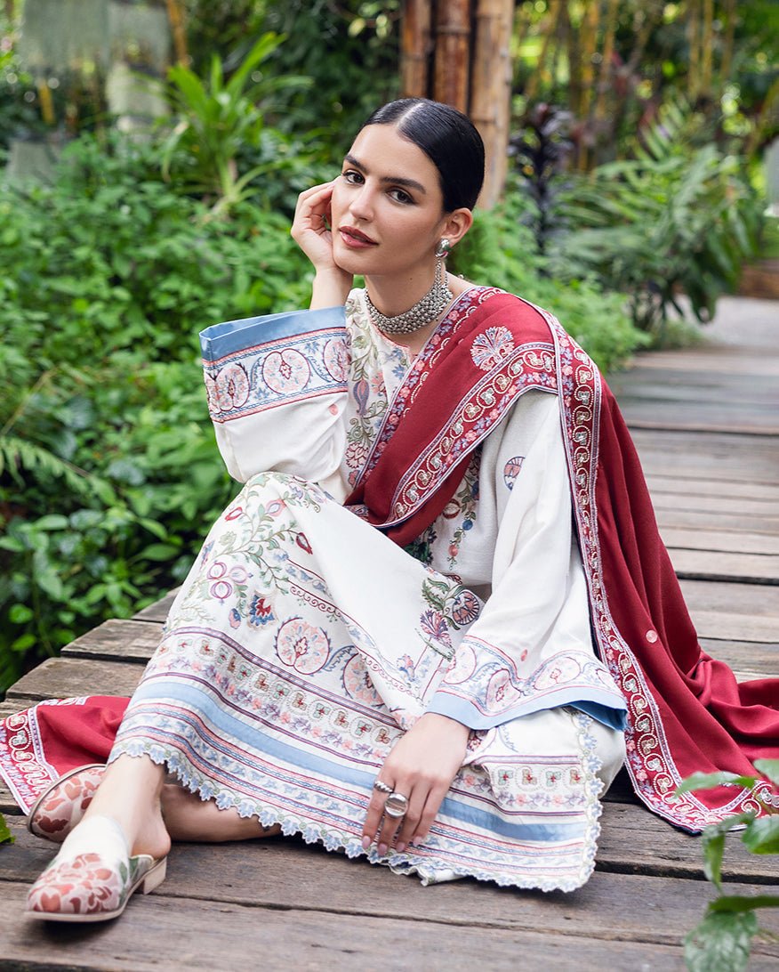 Mushq | Hemline Karandi | Coper Blaze, image 5