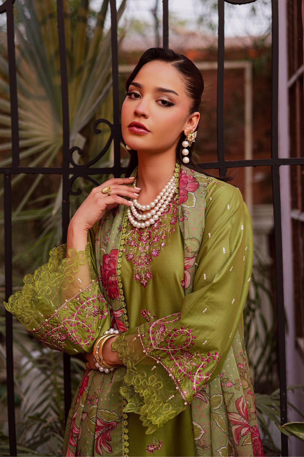 Batik | Festive Eid 26 | Cray, image 4