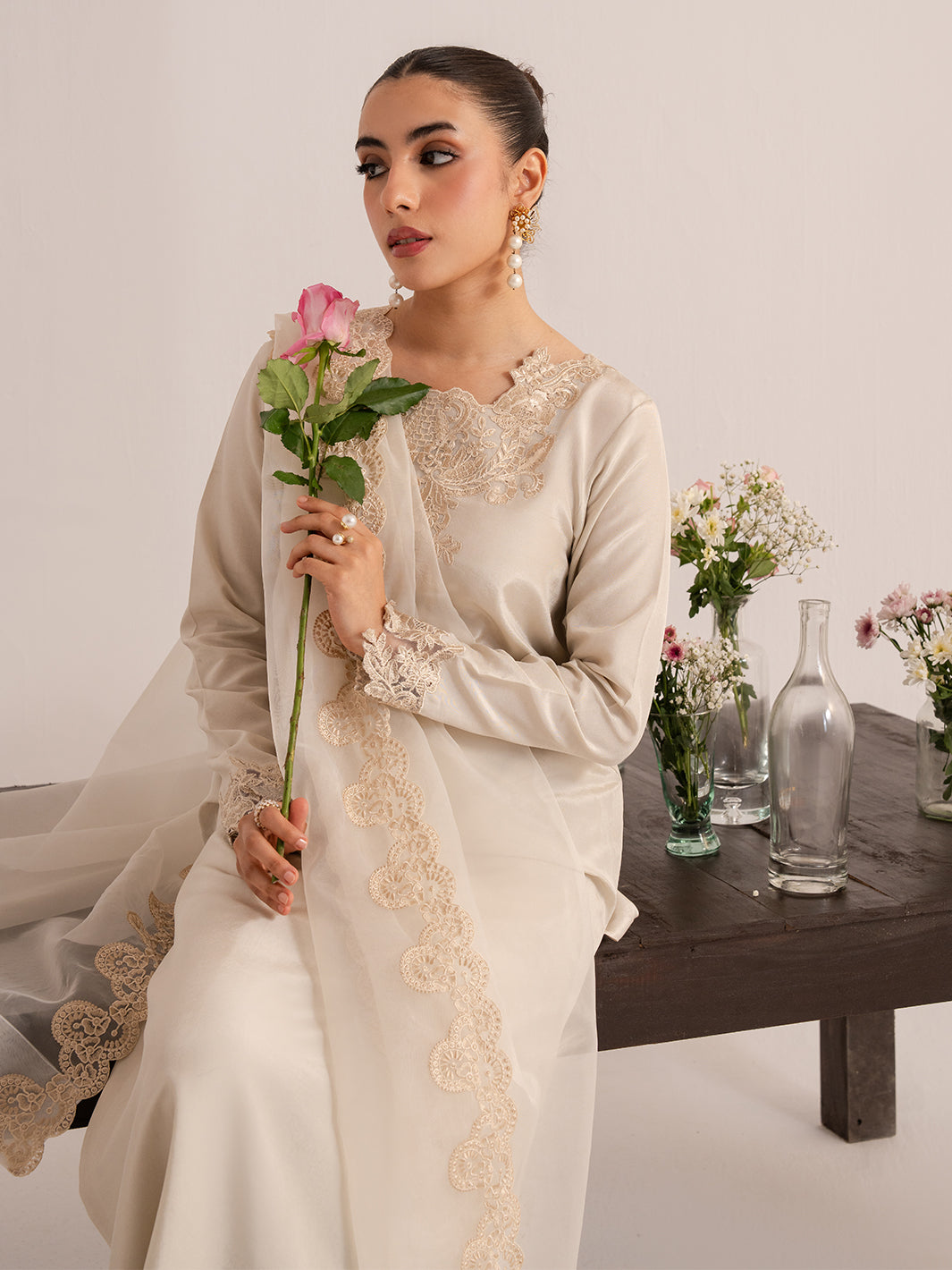 Izel | The Silk Chapter | Creme, image 4
