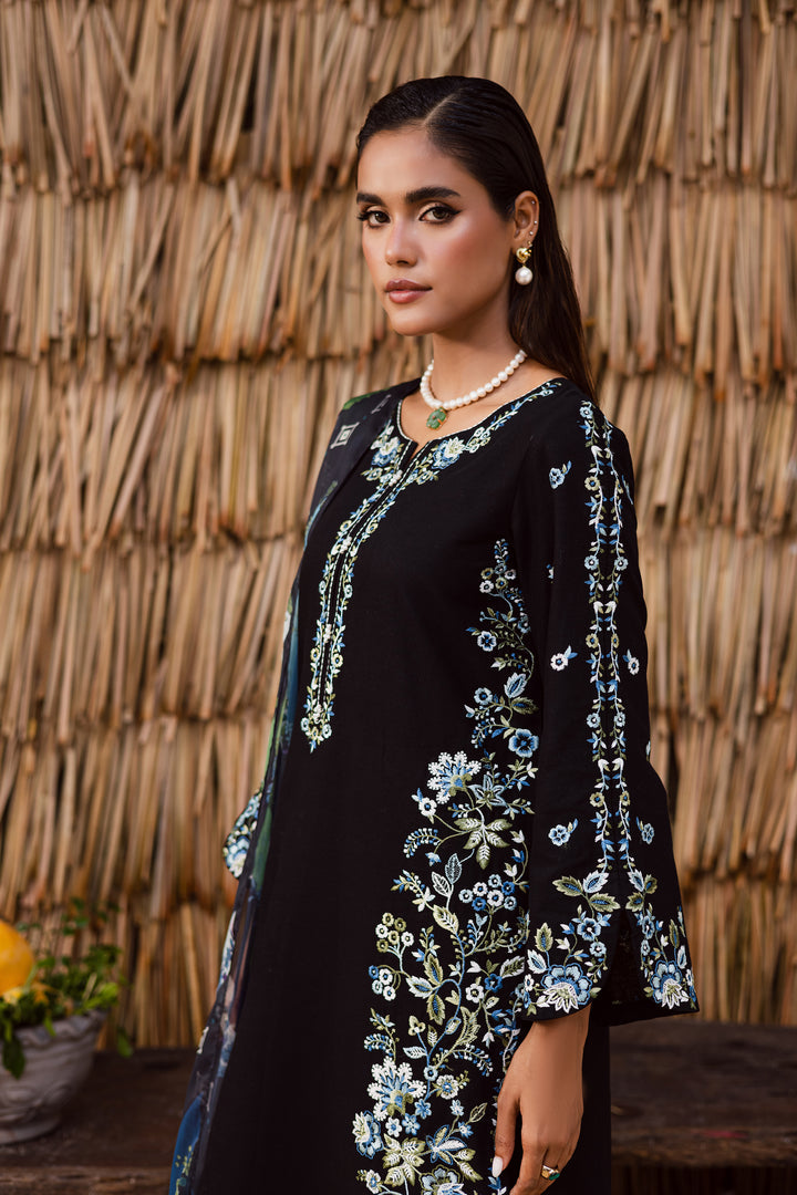 Batik | Winter 25 | Crimora, image 4