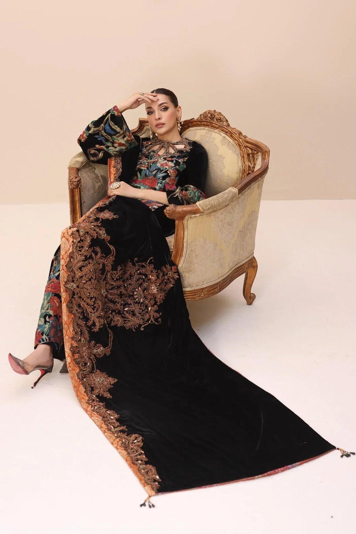 Musferah Saad | Ethereal Embrace | Crowned Jewel-6